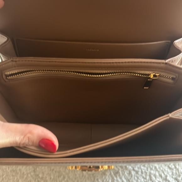 Celine Classique Triomphe bag in shiny calfskin - Picture 7 of 9